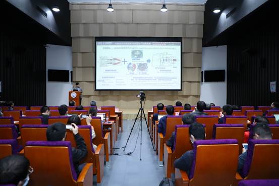 https://www.ae.tsinghua.edu.cn/__local/9/2C/11/02D9BB22C2913FDFD3D0429574F_9D19327B_46F6A.jpg